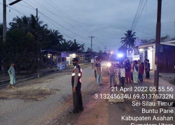 Personel Polsek Bandar Pasir  Mandoge dan Parapat Janji Asahan Patroli Asmara Subuh