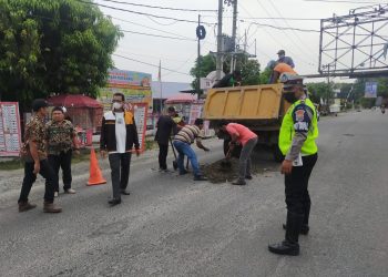 Sat Lantas Polres Asahan Lakukan kegiatan Survey Perbaikan Jalan Rusak 