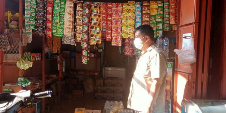 Kanit Intelkam Polsek Air Joman Polres Asahan Monitoring ke Grosir