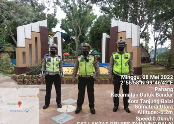 Satlantas Polres Tanjungbalai Lakukan Pengamanan Gereja Saat Jamaat Beribadah