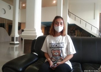 Cewek Cantik Ini Ngaku Gajinya Nggak Dibayar Pihak Manajemen Hotel NI Kisaran