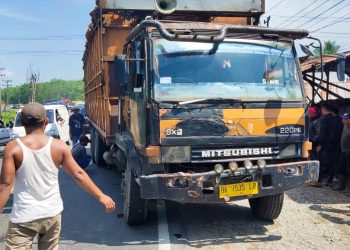 Pengendara Sepedamotor Ditabrak Truk di Sei Dadap Asahan