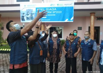 Pelepasan Burung Merpati “Warnai” Apel Siaga Petugas Sensus Penduduk di Hotel Sabty Garden Kisaran