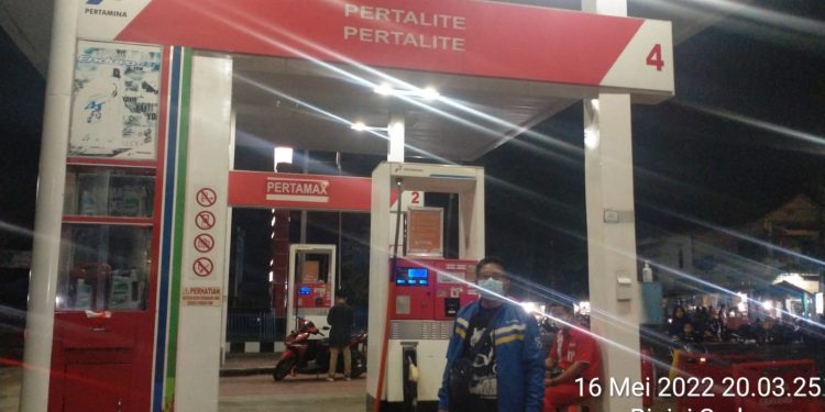 Personel Polsek Air Joman Polres Asahan Monitoring ke SPBU Simpang Butong
