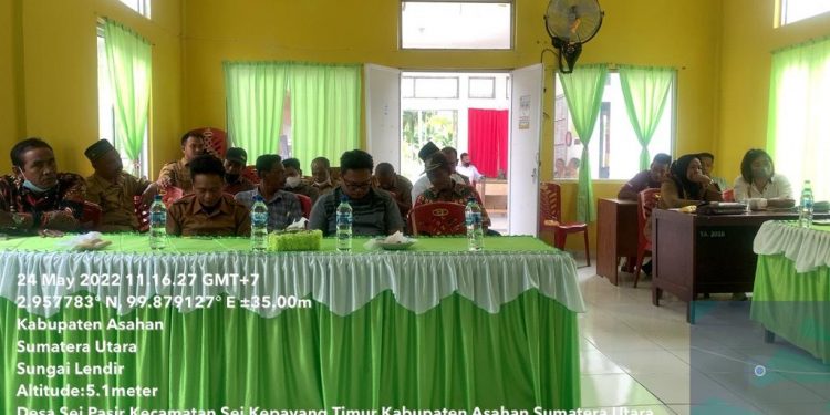 Bhabinkamtimas Polsek Sei Kepayang  Hadiri Rakor dengan Pemerintah Kecamatan Sei Kepayang Timur