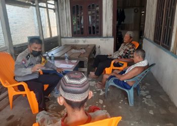 Bhabinkamtimas Polsek Simpang Empat Selesaikan Perselisihan Benteng dan Syahri