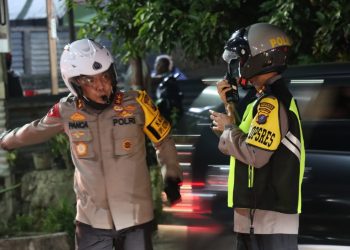 Arus Mudik H+2 Lebaran, Kapolres Pematangsiantar dan Kapolda Sumut Turun ke Jalan Urai Kemacetan