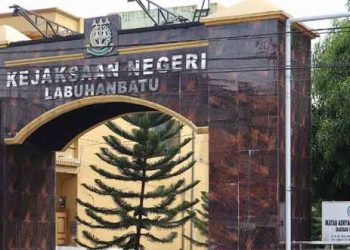 Gapura Kantor Kejaksaan Negeri Labuhanbatu