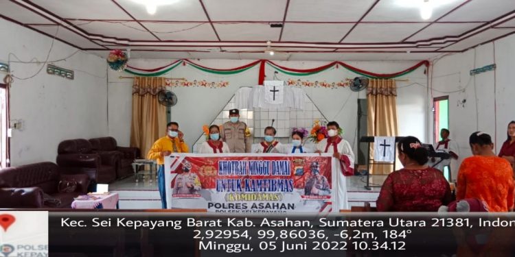 Bhabinkmatibmas Polsek Sei Kepayang Laksanakan Kebaktian Kotbah Minggu Damai