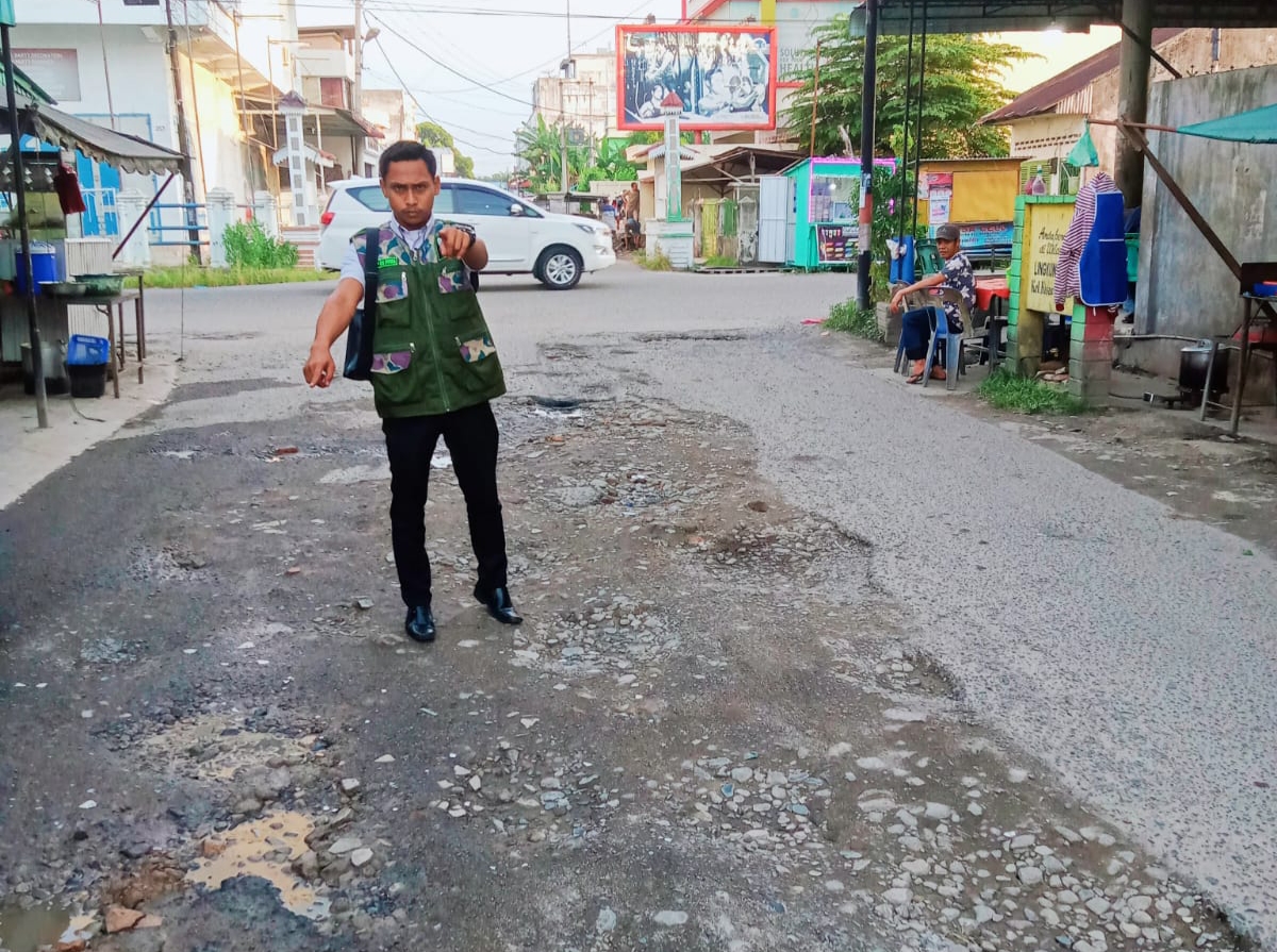 Aneh Biaya Perawatan Jalan Pramuka dan Marah Rusli Rp1,5 Miliar, Latsitarda Rp3,3 Miliar, Tapi Jalannya Rusak