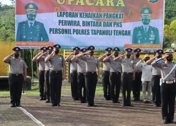 Selamat, 17 Personel Polres Tapteng Naik Pangkat