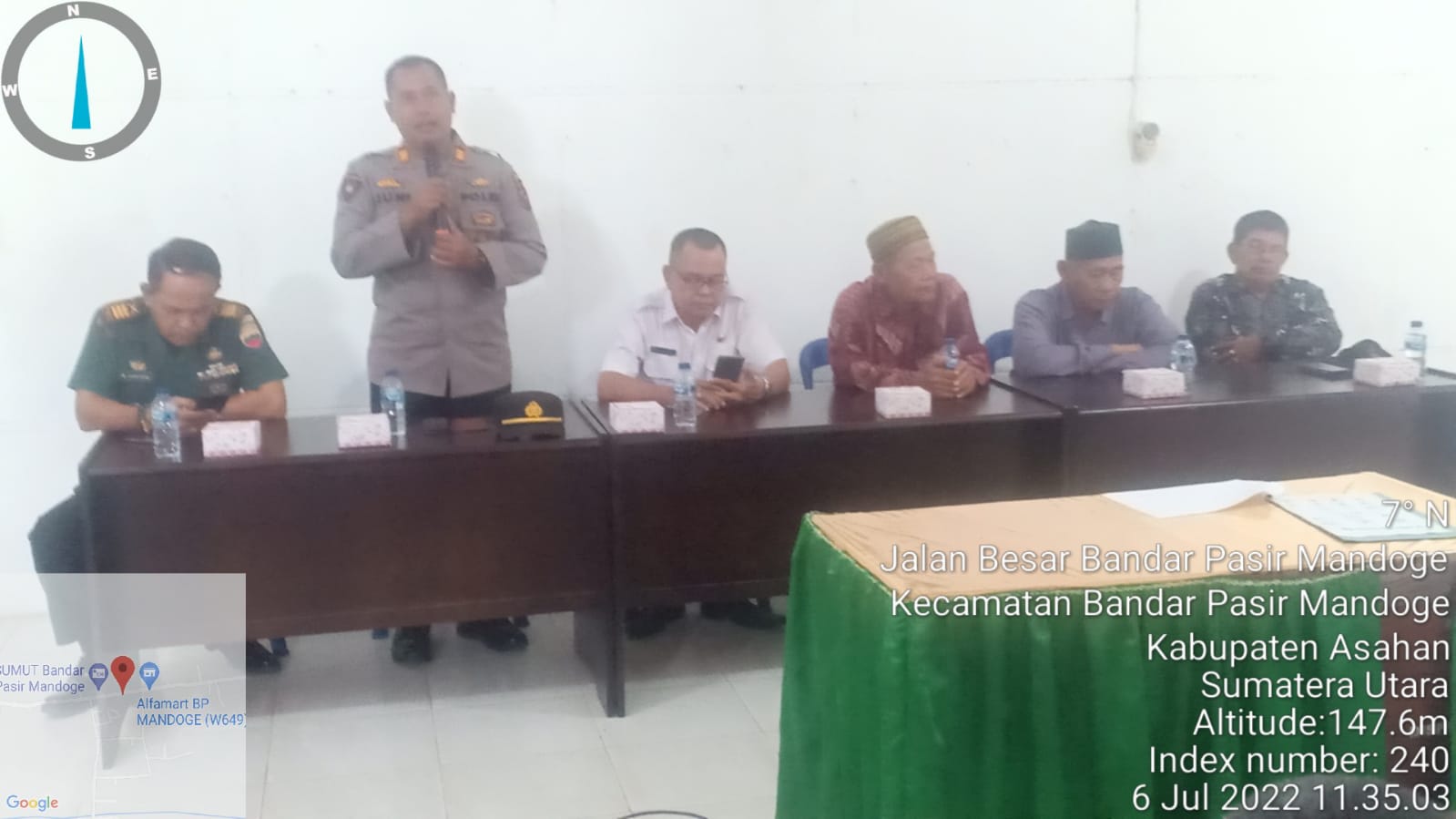 Ini Pesan Kapolsek BP Mandoge saat Hadiri Kegiatan Penandatanganan Ikrar Pilkades tahun 2022