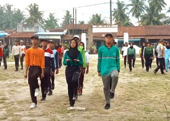 Persiapan HUT RI ke 77, Paskibra Kecamatan Meranti Rutin Dilatih Personil Danramil 18 dan Polres Asahan