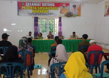 Personel Polsek Bandar Pulau Hadiri Sosialisasi Penyalahgunaan Narkoba di Desa Perkebunan Gunung Melayu