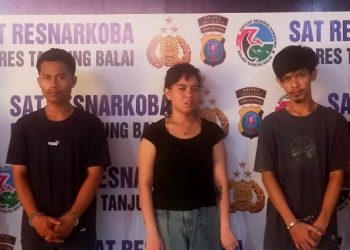 Transaksi Pil Ekstasi di Hotel, Cewek Ini Diciduk Satres Narkoba Polres Tanjungbalai  Bersama 3 Pria