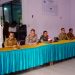 RDP terkait persoalan anggaran BUMDes Teluk Dalam di Aula kantor Balai Desa,