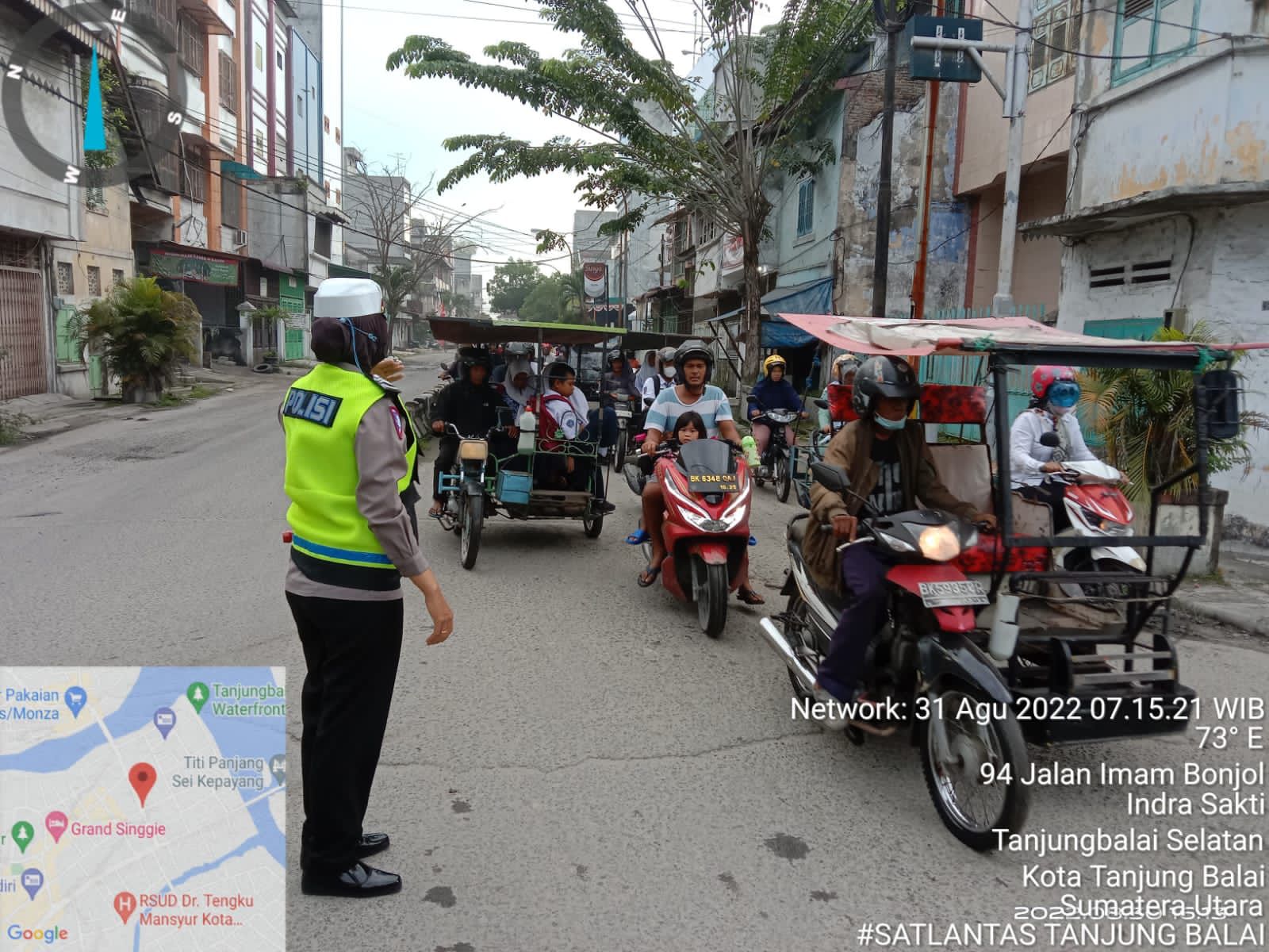 Antisipasi Macet dan Kecelakaan Lalin, Satlantas Polres Tanjungbalai Atur Lalu Lintas Padat Pagi