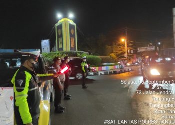 Cegah Pelanggaran Lalin, Polres Tanjungbalai Gelar Blue Light Patrol