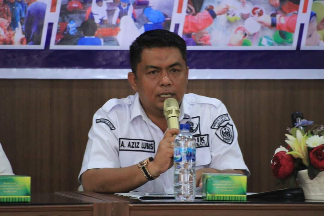 Plt Kadis Pendidikan Labuhanbatu Asrol Aziz Lubis