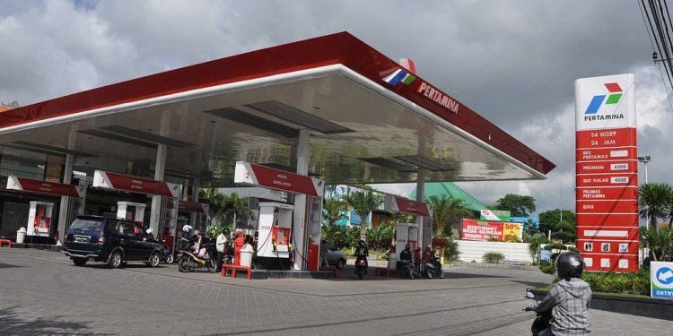 Akibat Pembatasan Pembelian di SPBU, Petani dan Pedagang BBM Eceran Mengeluh