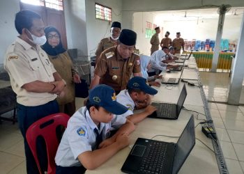 Wali Kota Pantau Pelaksanaan ANBK Serentak Tingkat SMP SE Tanjungbalai 