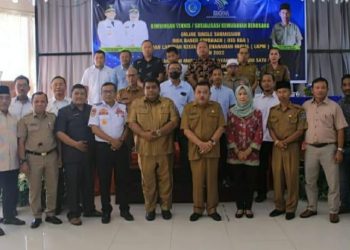 Sekdakab Labuhanbatu Ir Muhammad Yusuf bersama sejumlah Kepala OPD Labuhanbatu. 