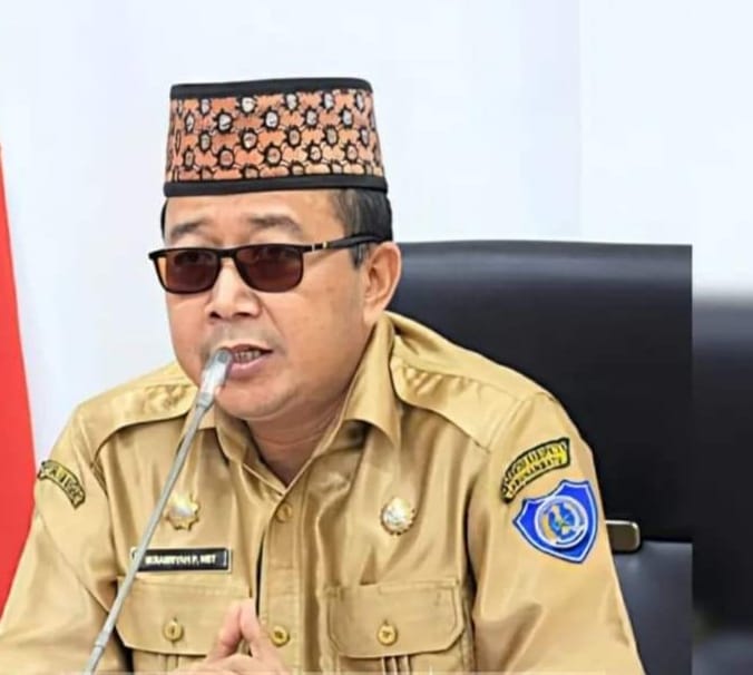 Assisten ll Pemkab Labuhanbatu Ikramsyah.