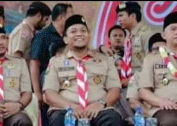 Bupati Labuhanbatu H Erik Adtrada Ritonga (kanan).