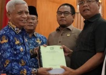 Bupati Asahan Sampaikan Nota Keuangan dan Ranperda Tentang Perubahan APBD 
