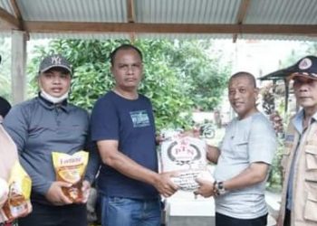 Asisten Pemerintahan dan Kesejahteraan Rakyat Pemkab Asahan Salurkan Bantuan di 2 Kecamatan Yang Terdampak Banjir