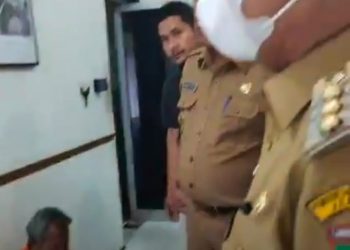 Setelah Viral, Bupati Asahan Janji Bantu Buyung Lubis Pakai Uang Pribadinya