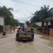 Korban Banjir di Aek Ledong Asahan Dievakuasi Naik Mobil Patroli Polsek Pulau Raja