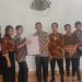 Kades Serdang Lepas Siswa Perguruan Daerah Meranti yang Selesai PKL