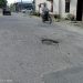 Baru Sebulan Selesai, Proyek Penambalan Jalan di Kecamatan Meranti Asahan Sudah Mulai Rusak dan Berlubang
