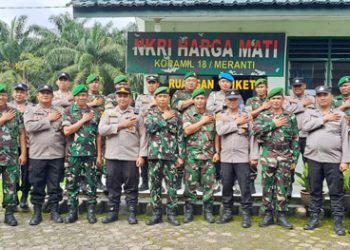 Jaga sinergritas TNI-POLRI, Polsek Kisaran Kota Apel bersama Danramil 18 Meranti