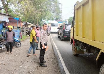 Diduga Terpeleset, Pengendara Sepedamotor Vixion Tewas Terhantam Mobil Pick up