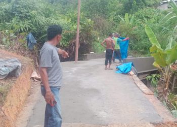 Diduga Asal Jadi, Warga Minta Proyek Jembatan di Aek Parombunan Dibongkar dan Dibangun Ulang