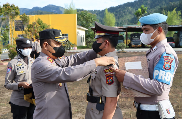 Upacara serah terima jabatan Kapolsek Sorkam