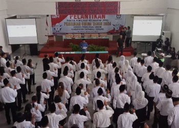 (Zatam/Taslab News)  Prosesi pelantikan anggota PPK terpilih Pemilu 2024. 