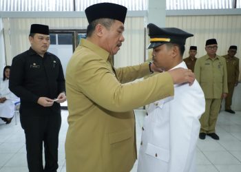 Wakil Bupati Asahan Lantik 3 Pejabat Administrator, 5 Pengawas dan 15 KTU Puskesmas