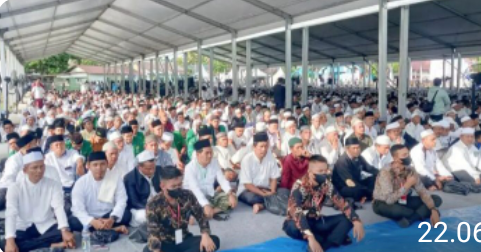 Acara Barus Bersholawat Untuk Indonesia yang diselenggarakan Jam'iah Batak Muslim Indonesia (JBMI), di lapangan Merdeka Barus. 
