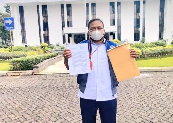 Jalan Tak Kunjung Diperbaiki, Warga Desa Serdang Melapor ke Presiden RI