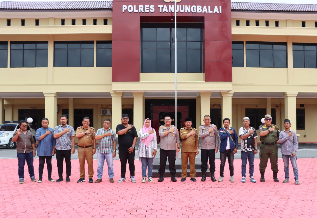 Kapolres Tanjungbalai Terima Audiensi Gerakan Rakyat Melawan Bandar Narkoba