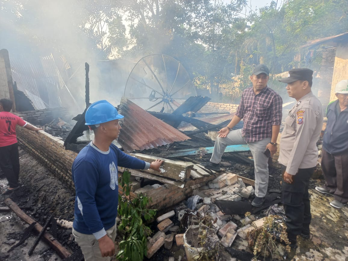 Rumah Semi Permanen di Buntu Pane Asahan Terbakar 