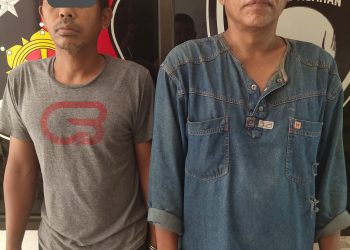 Kedua tersangka pencurian