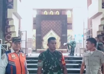 Tim Gabungan Gelar Pengamanan Sholat Tarawih di Masjid Agung