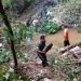 TNI & Warga Bahu Membahu Bersihkan Sungai Unte Mungkur IV Kolang