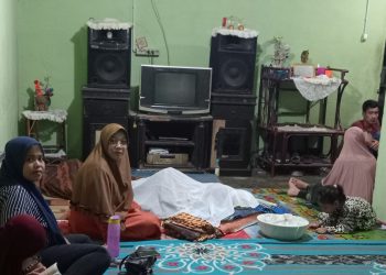 Jenazah korban saat di rumah duka