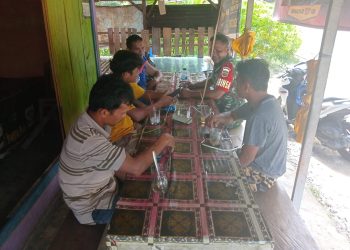 Babinsa 05 Kolang Laksanakan Komsos Dengan Tokoh Masyarakat