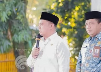 Bupati Labuhanbatu H Erik Adtrada Ritonga MKM. 